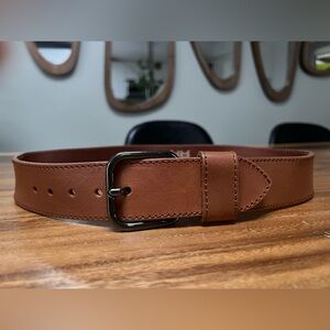 RIANI Tan Leather Belt with Silver Buckle